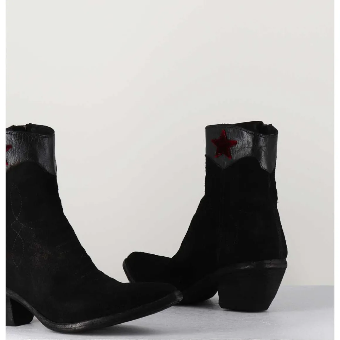 Saantiags En Daim Noir & Etoile Rouge - 3804 Roveschio Nero