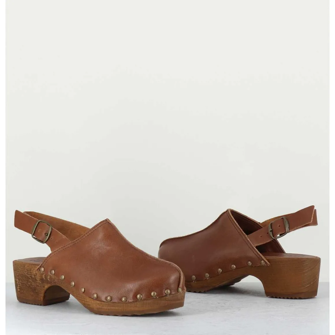Sabots A Bride Cuir Camel & Rivets Bronze - 288 Vegetal Antico