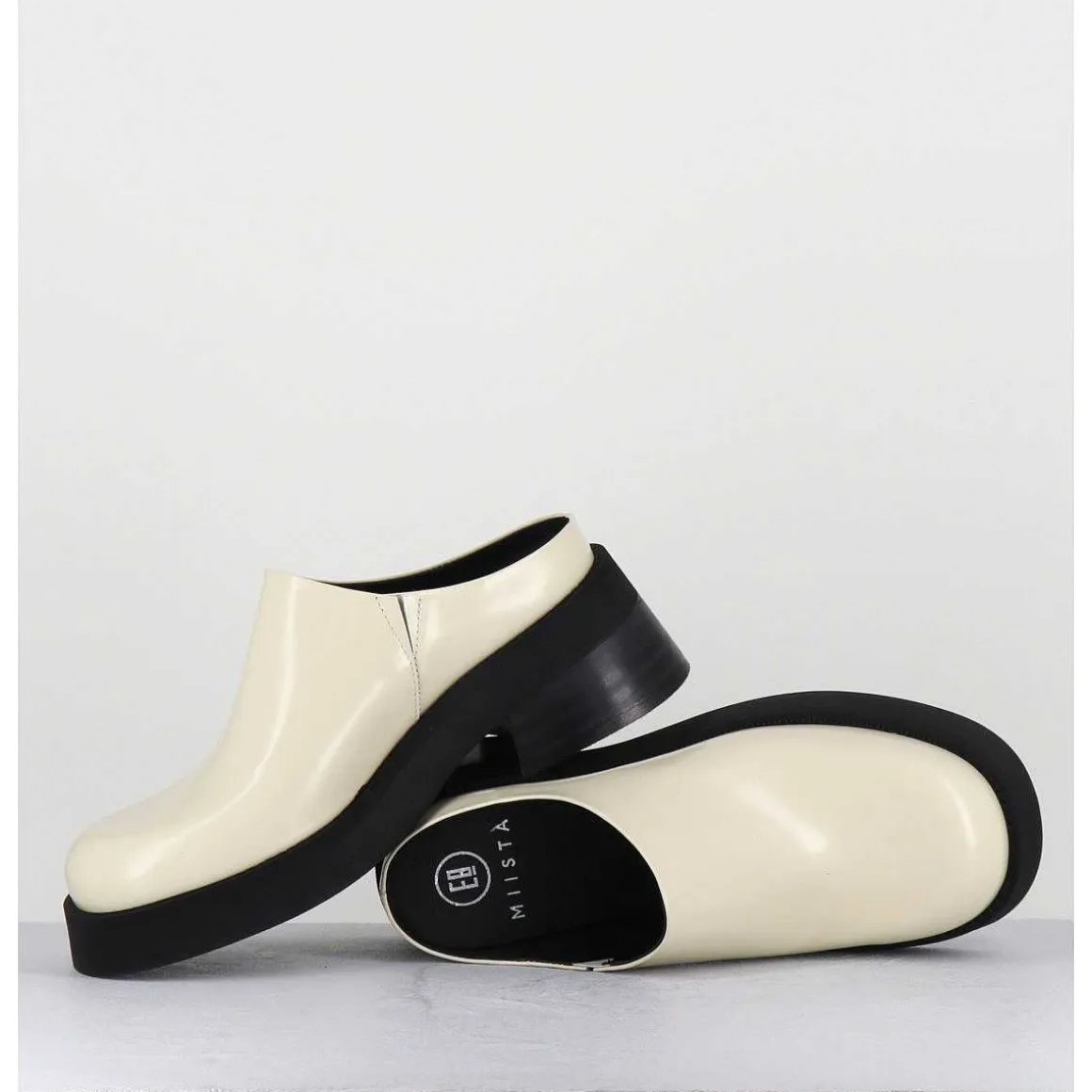 Sabots En Cuir Lisse Beige - Odile Beige Mules