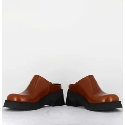 Sabots En Cuir Lisse Marron - Odile Brown Mules