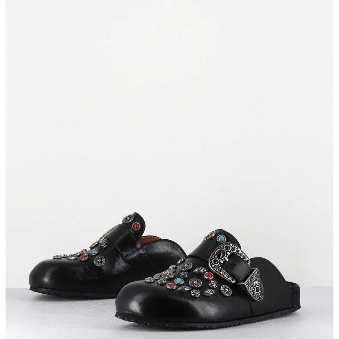 Sabots Plats En Cuir Noir Ornees De Pierres - 3602Mod Nero
