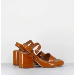 Sandales A Plateforme En Cuir Vernis Camel - Beverly Camel Sandals