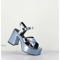 Sandales A Plateforme En Cuir Metallise Froisse Bleu Ciel - Amerou Lavanda