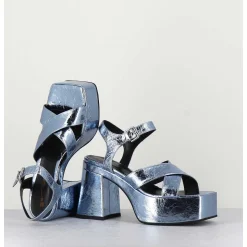 Sandales A Plateforme En Cuir Metallise Froisse Bleu Ciel - Amerou Lavanda