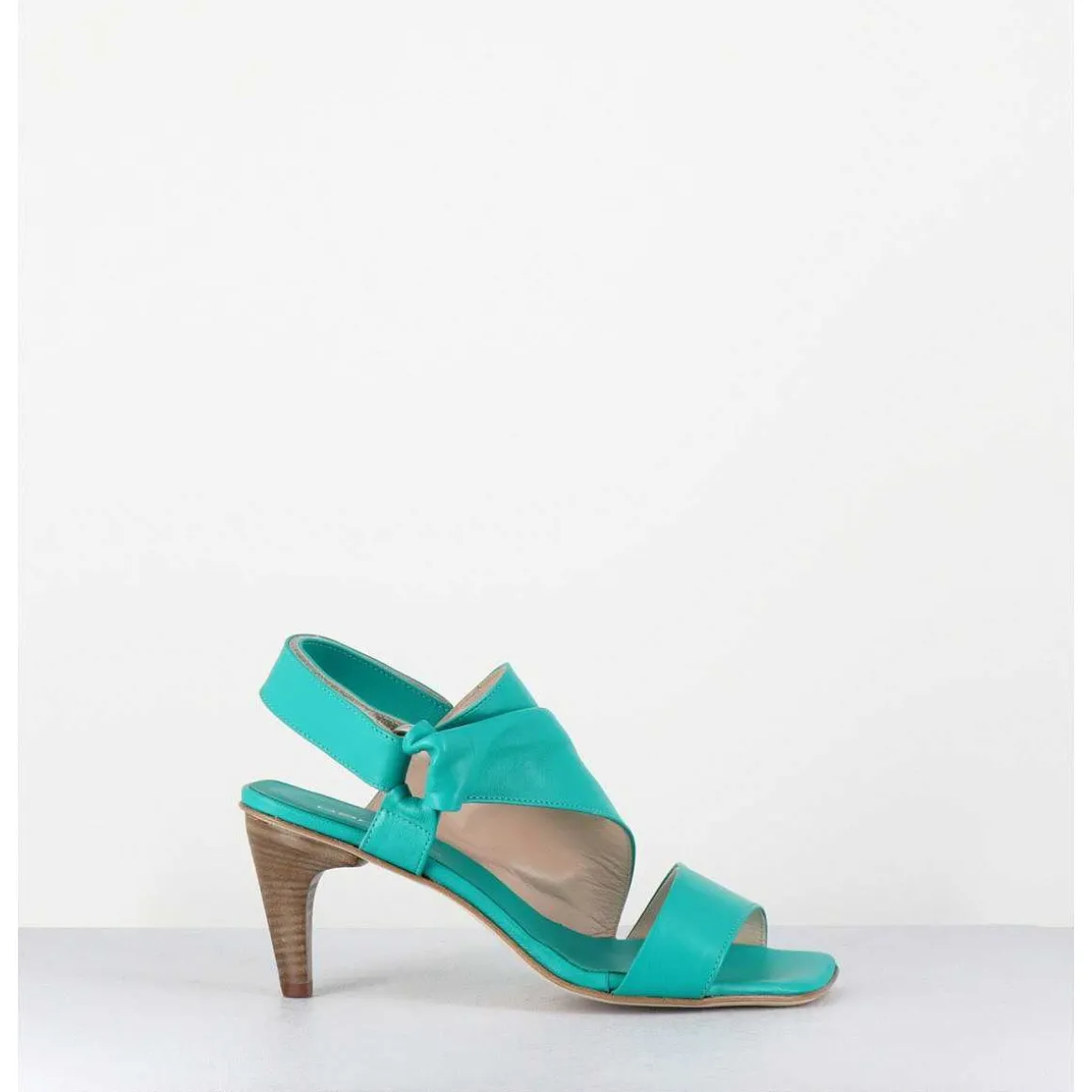 Sandales Asymetriques A Talon En Cuir Turquoise - Cati Shady Smeraldo