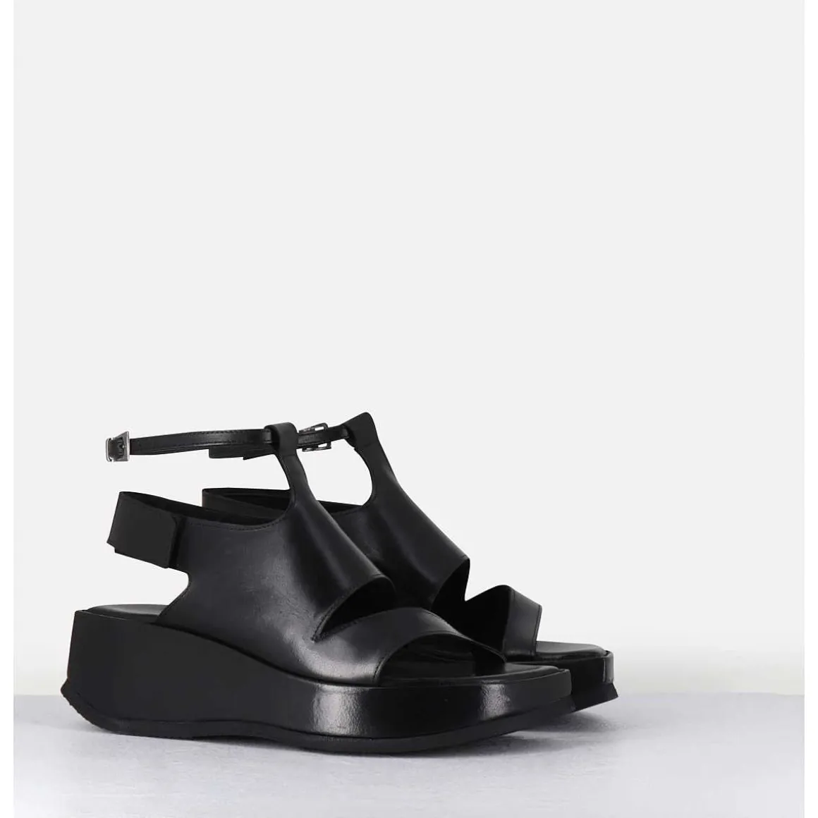 Sandales Asymetriques En Cuir Noir & Semelle Bloc Legere - Gala2 Buffy Nero