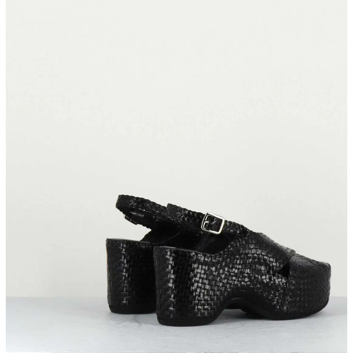 Sandales Compensees En Cuir Tresse Noir - Como23 Black