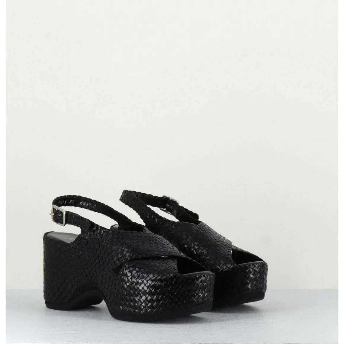 Sandales Compensees En Cuir Tresse Noir - Como23 Black
