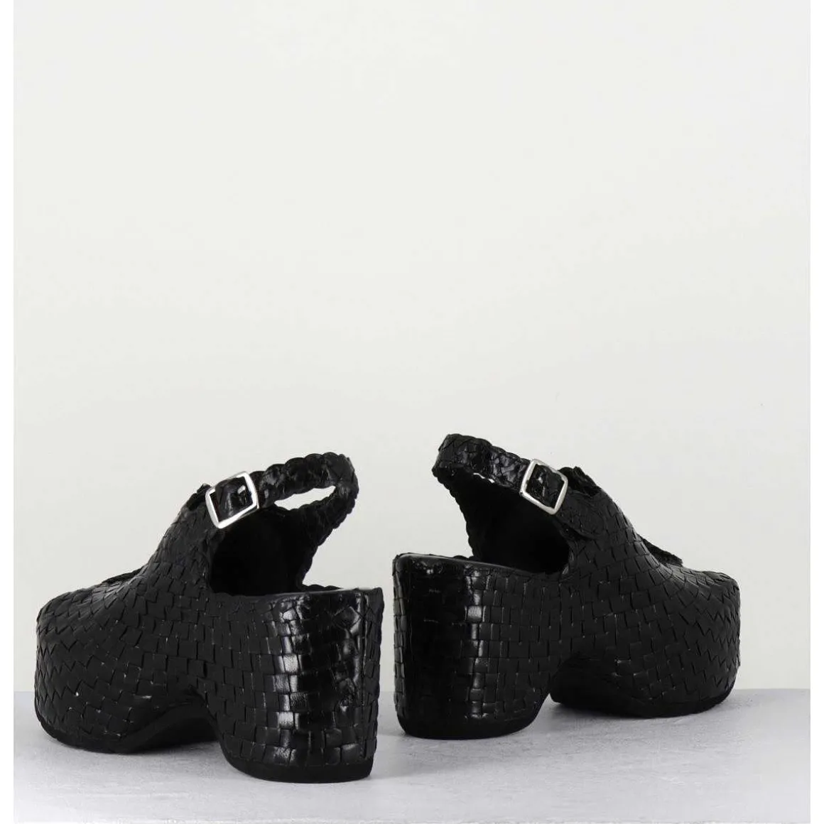 Sandales Compensees En Cuir Noir Tresse - Posi23 Black