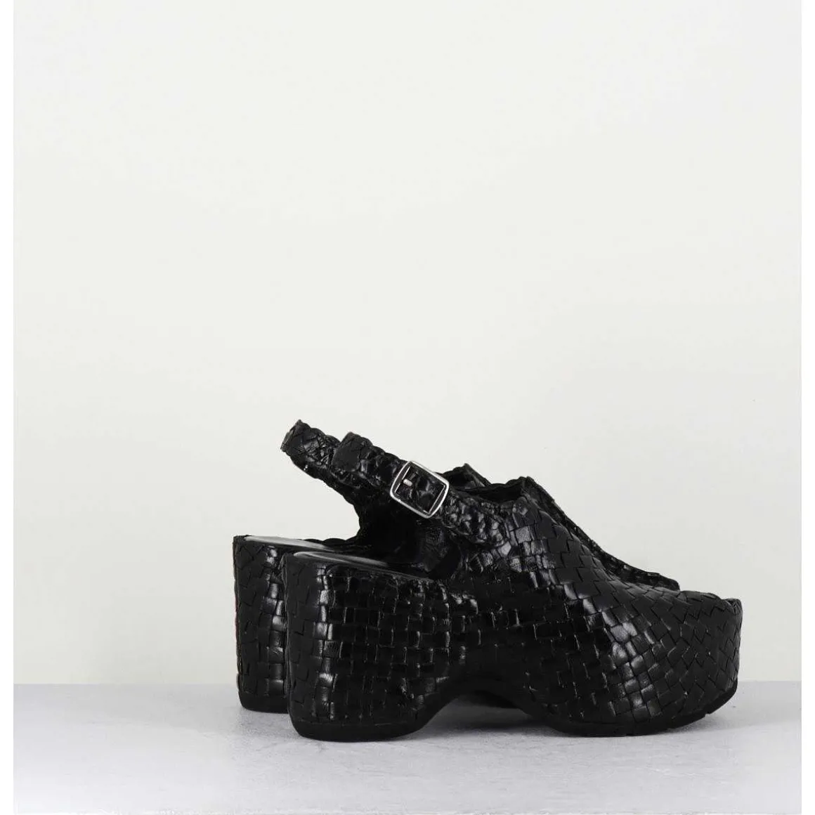Sandales Compensees En Cuir Noir Tresse - Posi23 Black