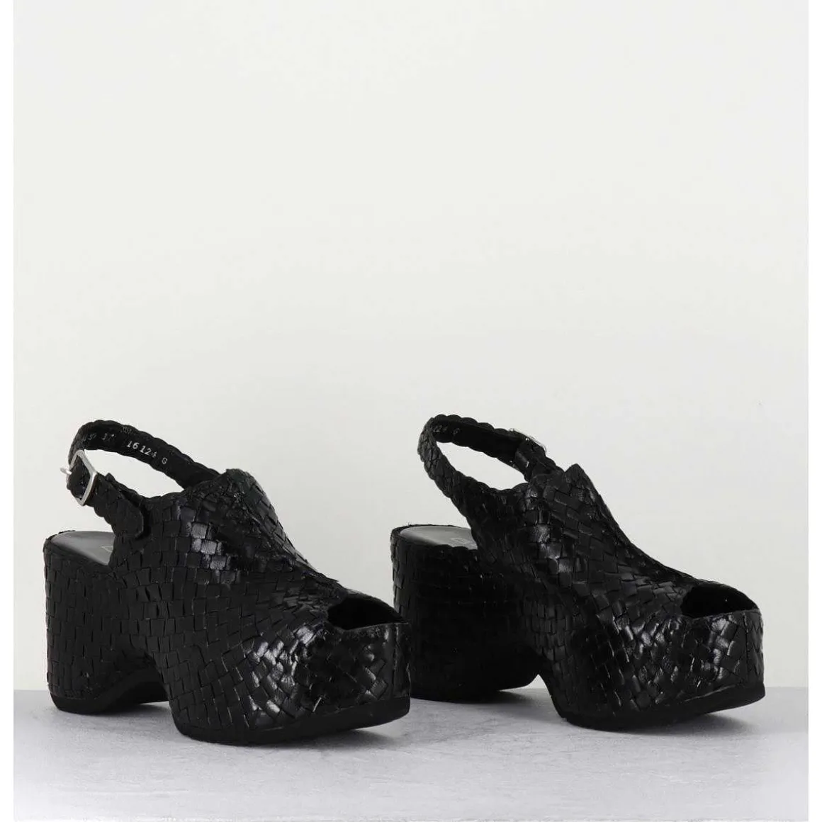 Sandales Compensees En Cuir Noir Tresse - Posi23 Black