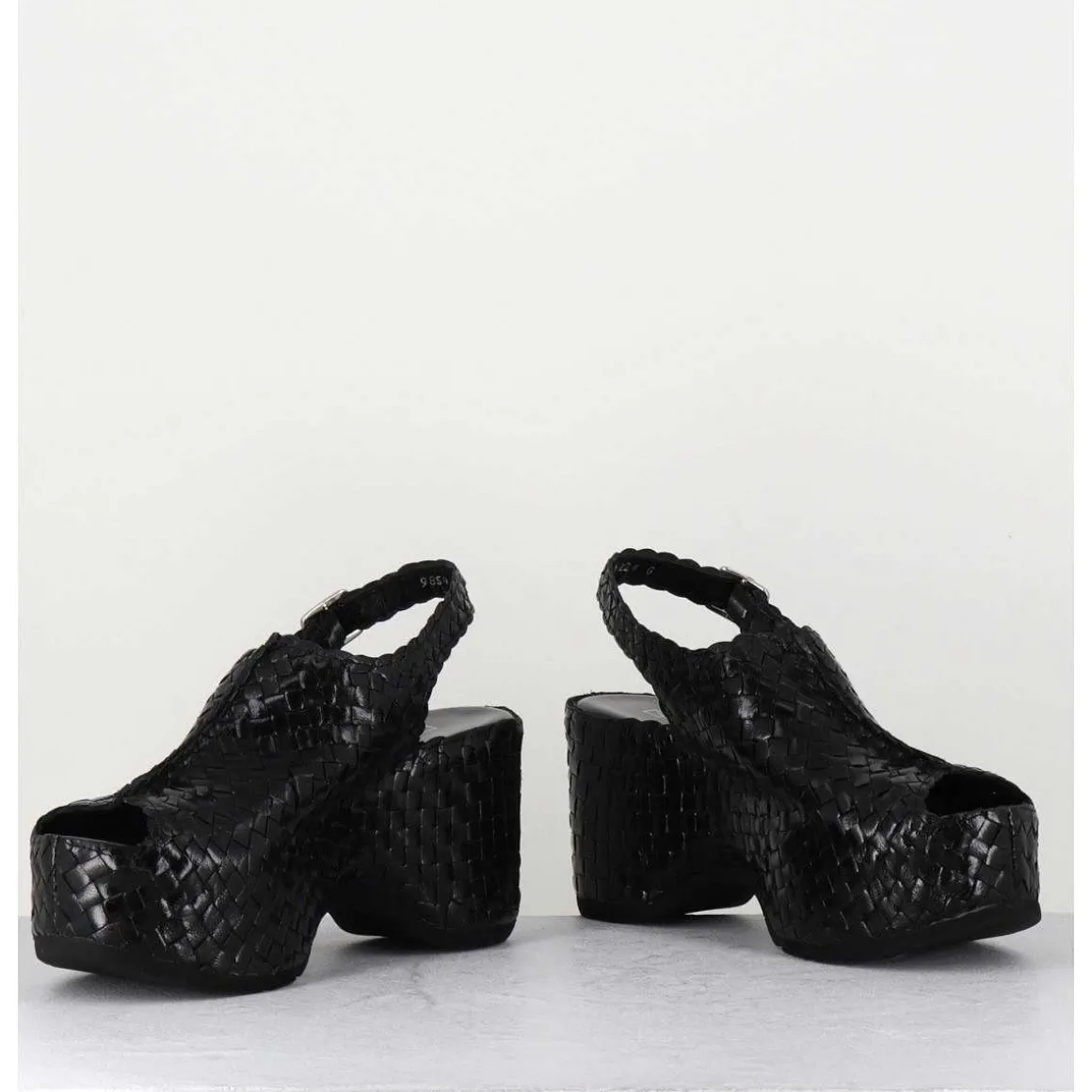 Sandales Compensees En Cuir Noir Tresse - Posi23 Black