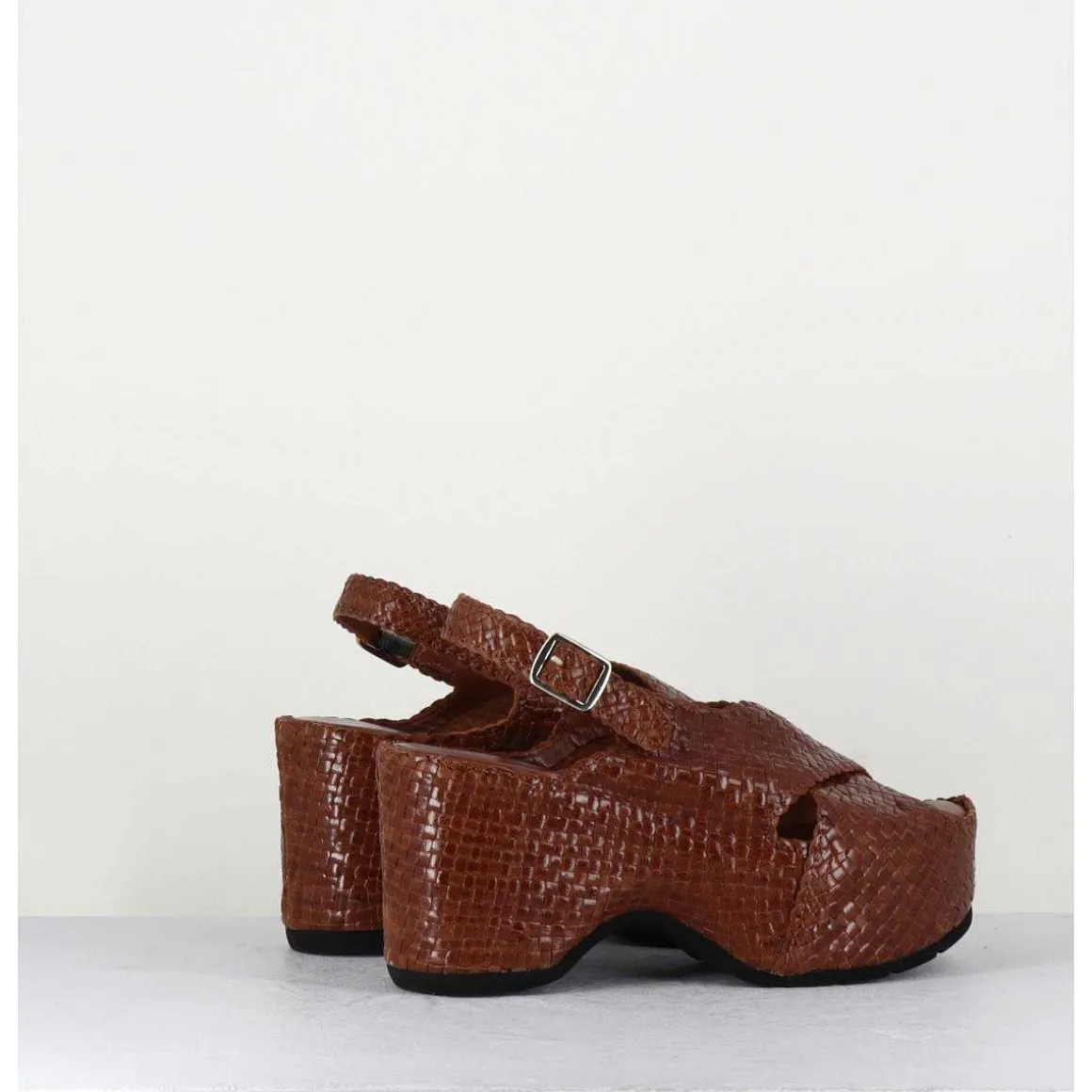 Sandales Compensees En Cuir Tresse Marron - Como23 Brown