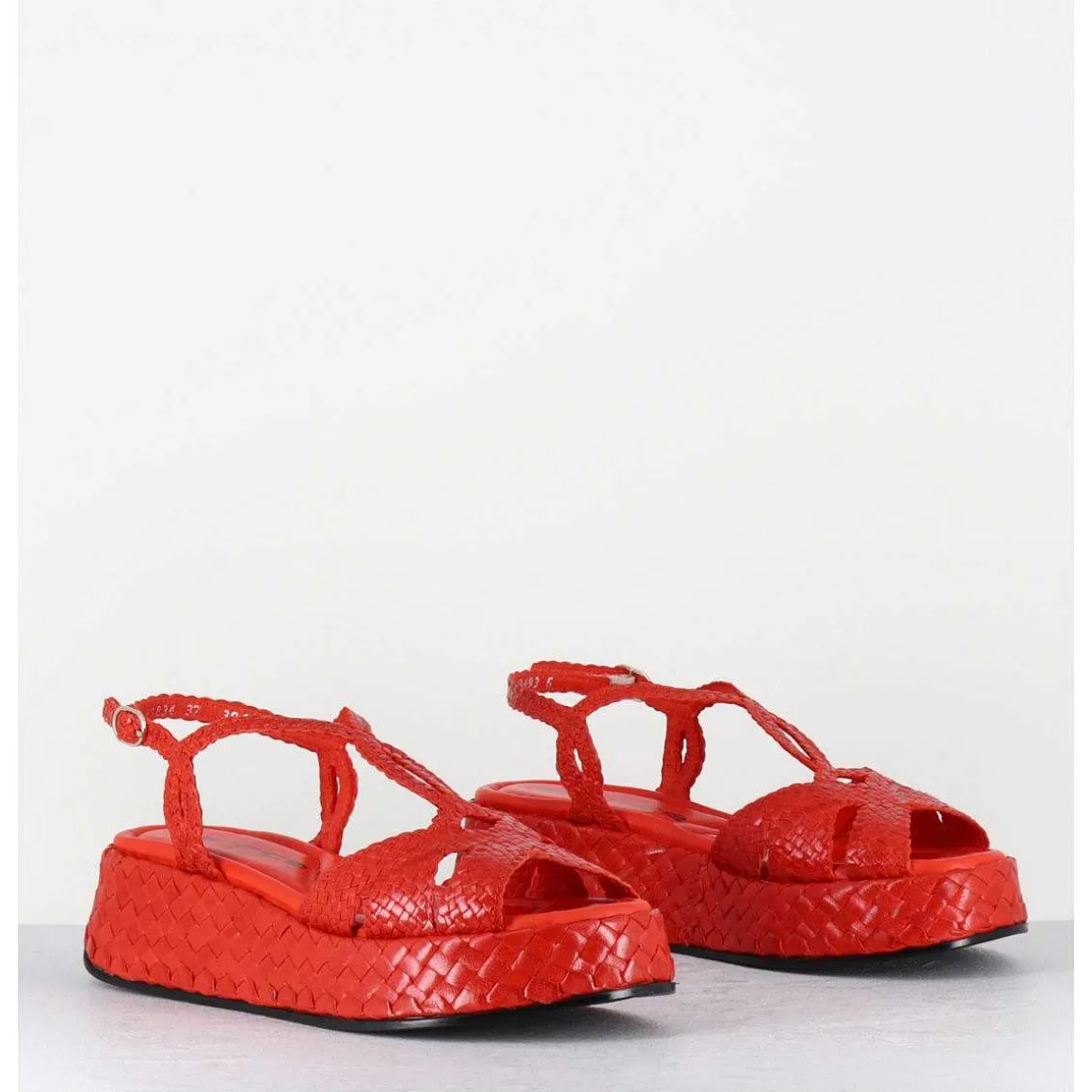 Sandales Compensees En Cuir Tresse Corail - Kati24 Mandarina