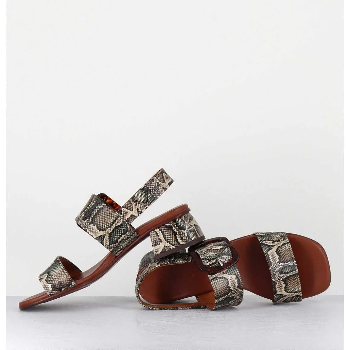 Sandales En Cuir Imprime Serpent, Boucle Ecaille & Petit Talon - Quanda44 Nara Mili