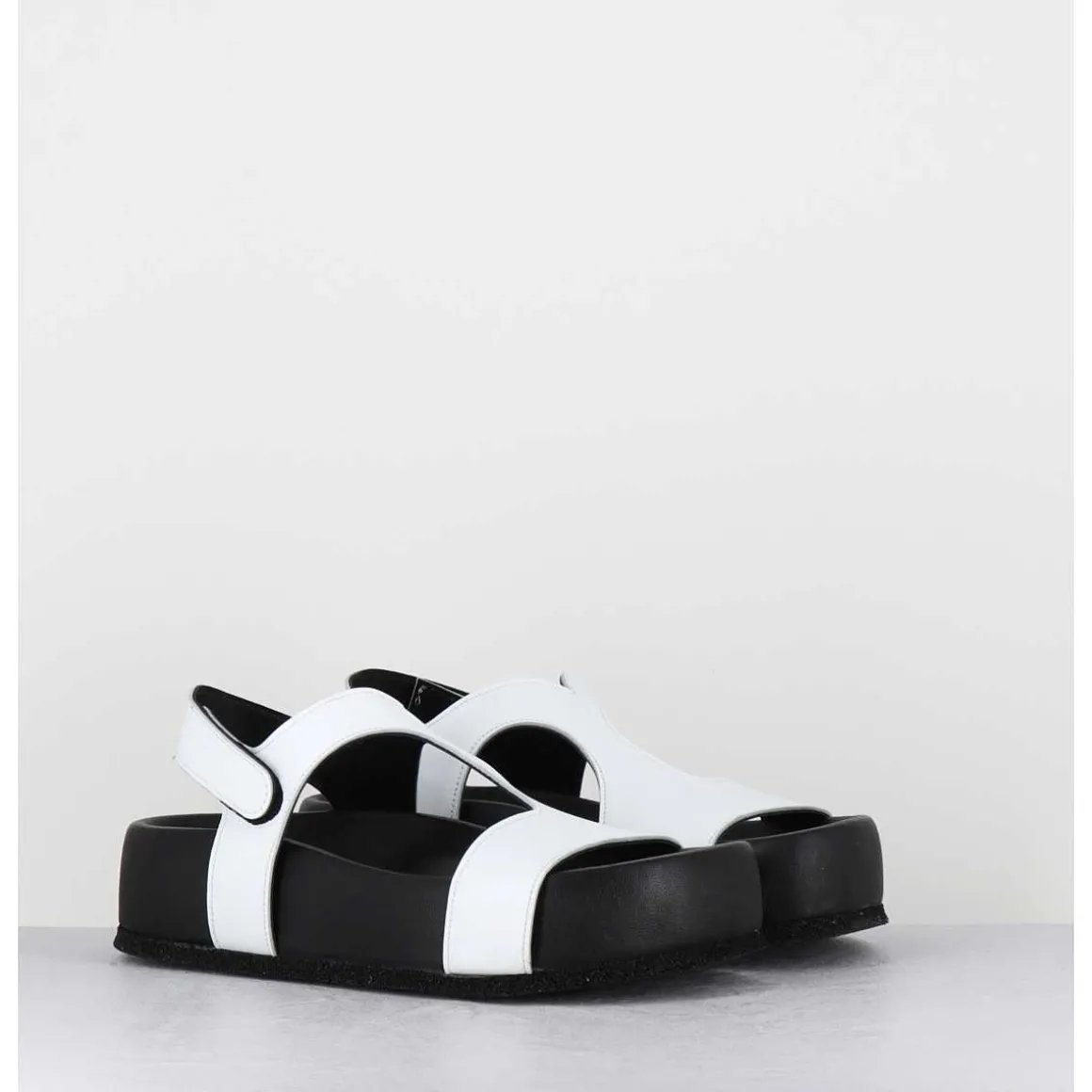 Sandales En Cuir Noir & Blanc Semelle Epaisse - Gava Buffy White