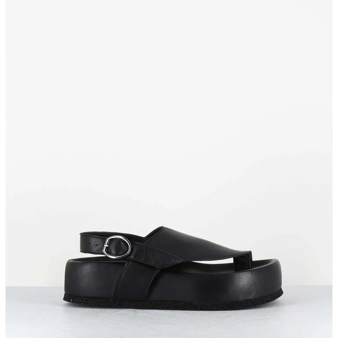 Sandales Entre-Doigts Semelle Epaisse En Cuir Noir - Gaviv3 Buffy Nero