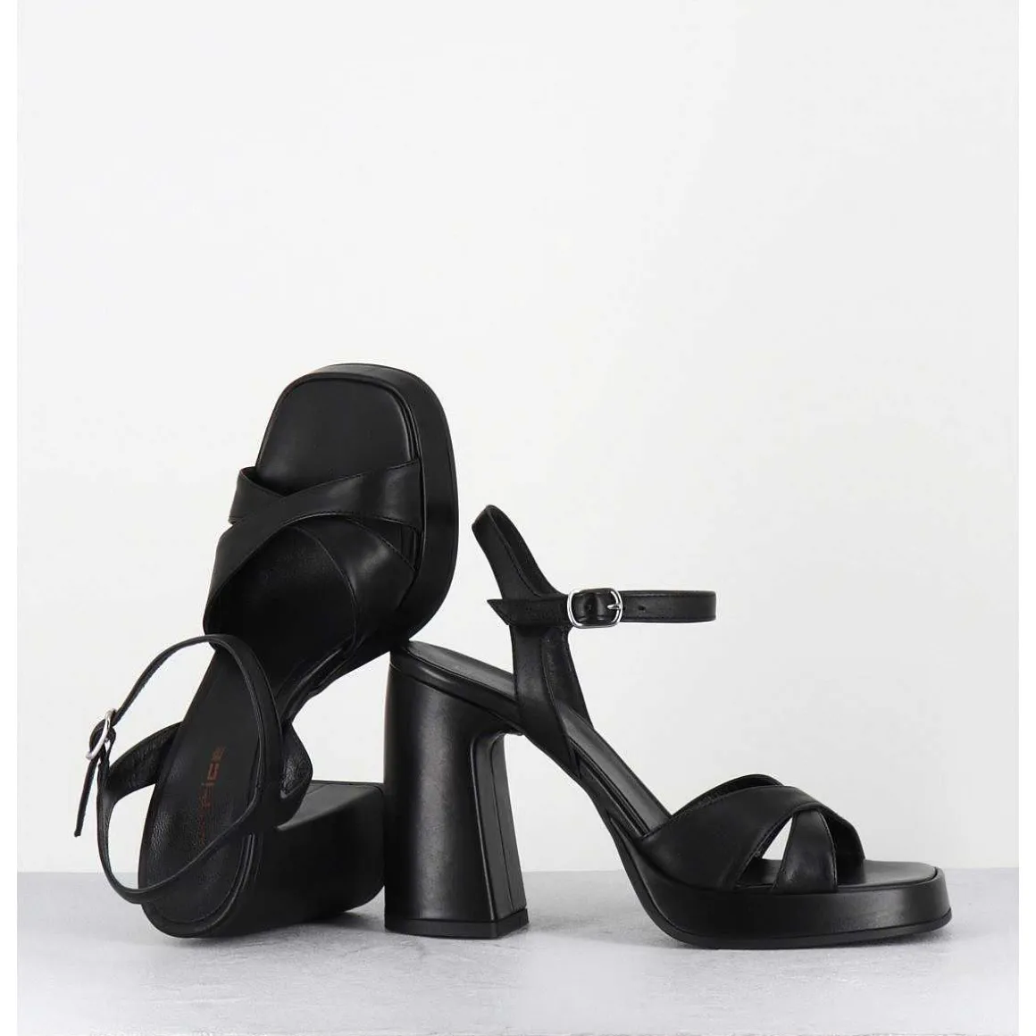 Sandales Talon Haut A Plateforme En Cuir Noir - Suma3 Fular Nero
