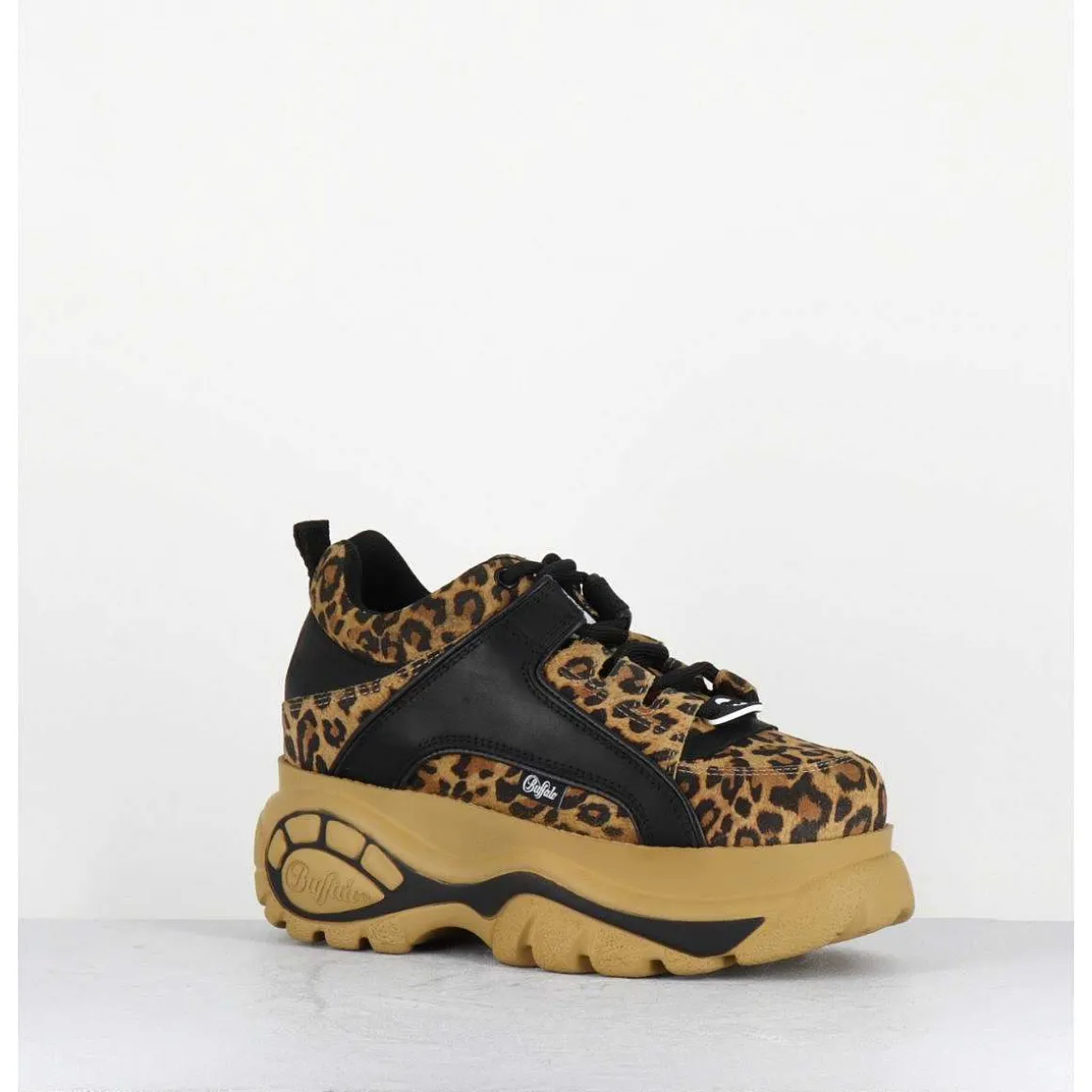 Sneakers Cuir Imprime Leopard A Plateforme Buffalo Original - 1339 Leo Beige