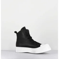 Sneakers En Cuir Huile Noir & Semelle Blanc Destructuree - 3543 Gas Nero