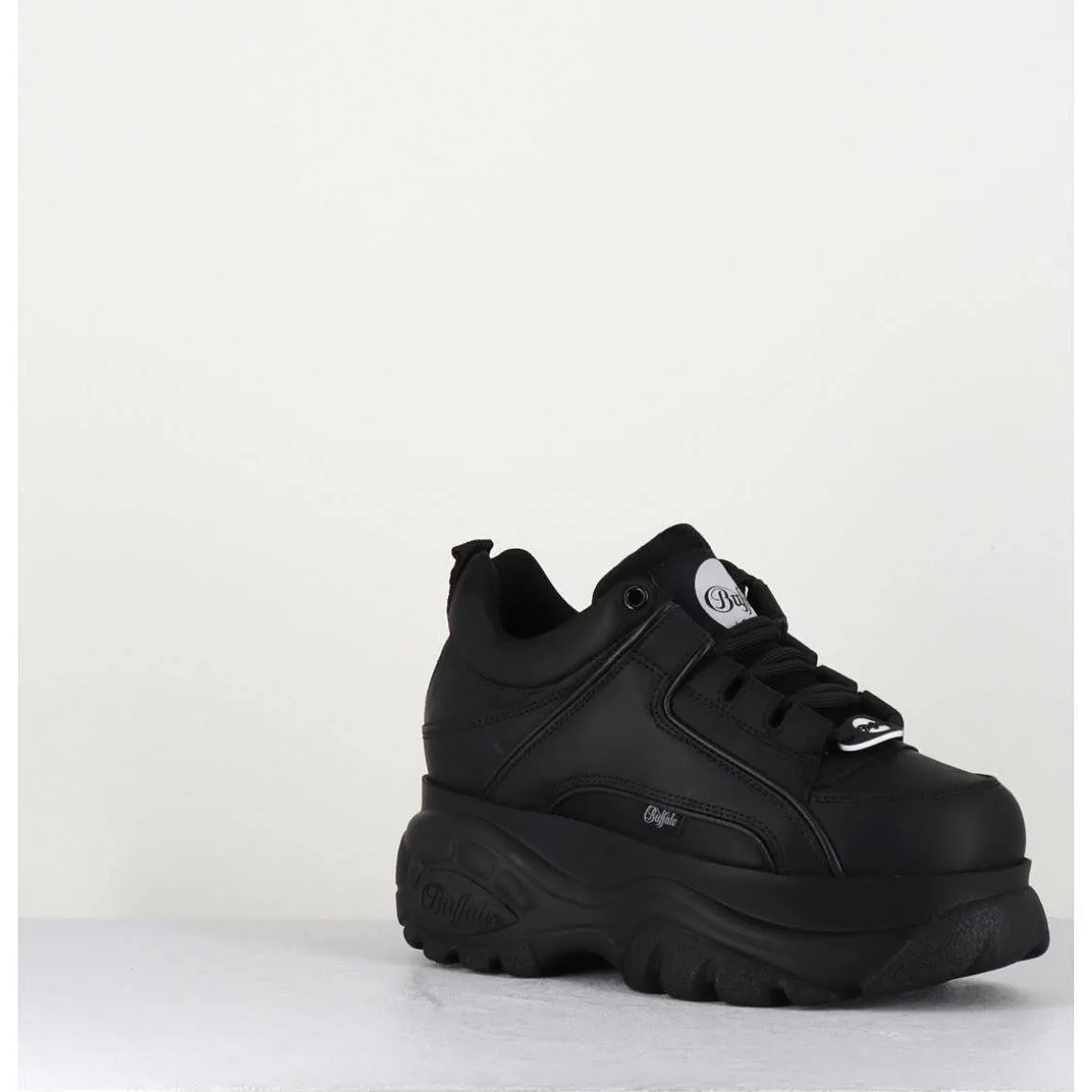 Sneakers En Cuir Noir A Plateforme Buffalo Original - 1339N Black