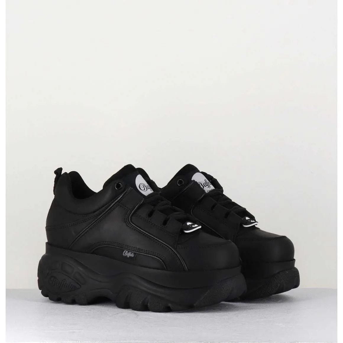 Sneakers En Cuir Noir A Plateforme Buffalo Original - 1339N Black