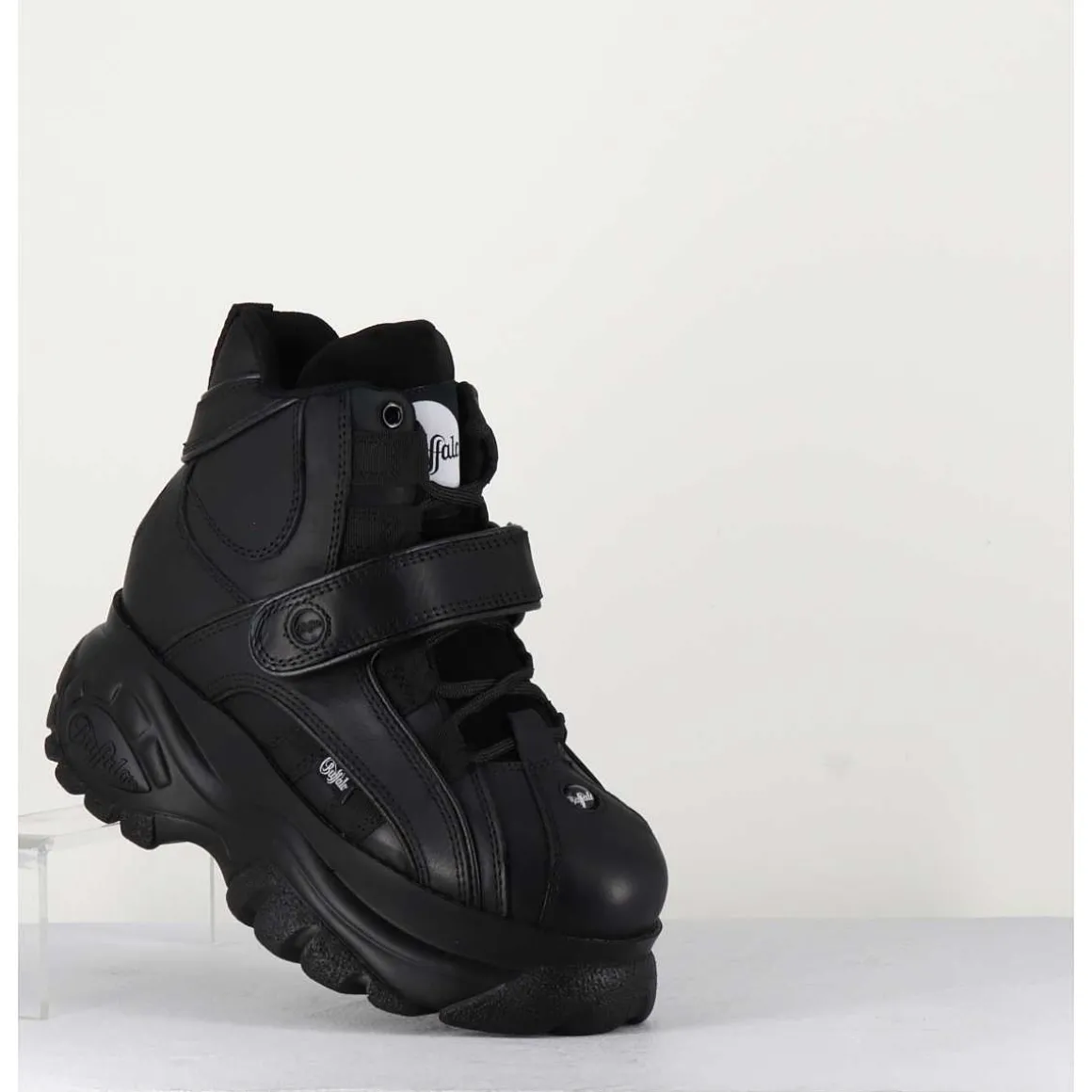 Sneakers Hautes A Plateforme Buffalo Original Cuir Noir - 1348 Noir