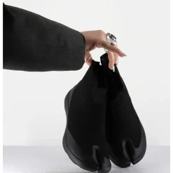 Tabi Hightop Black