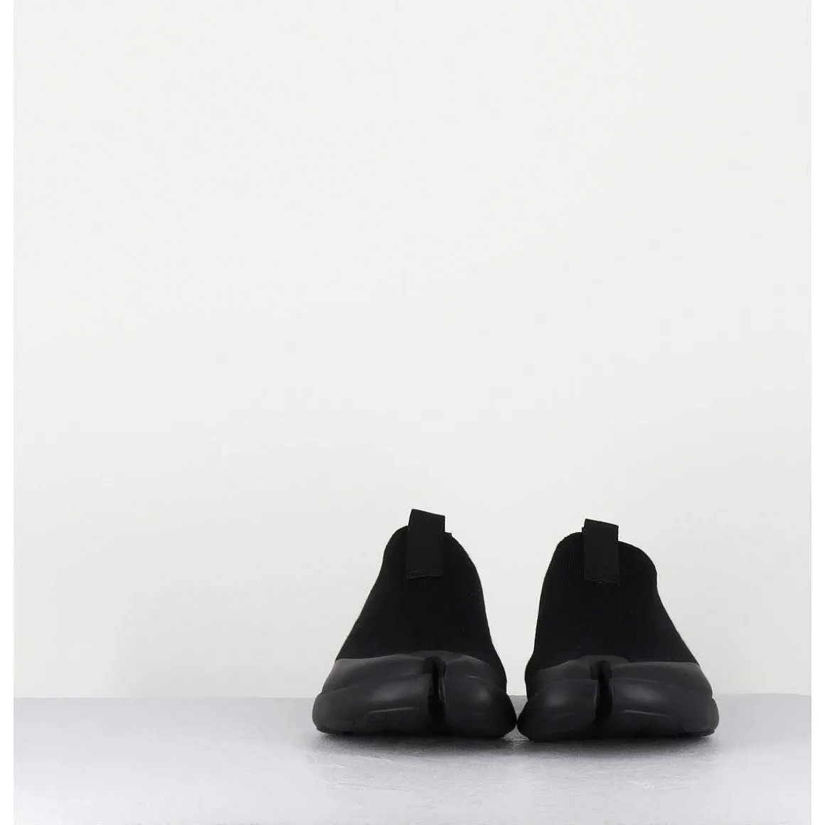 Tabi Shoe-Off Black