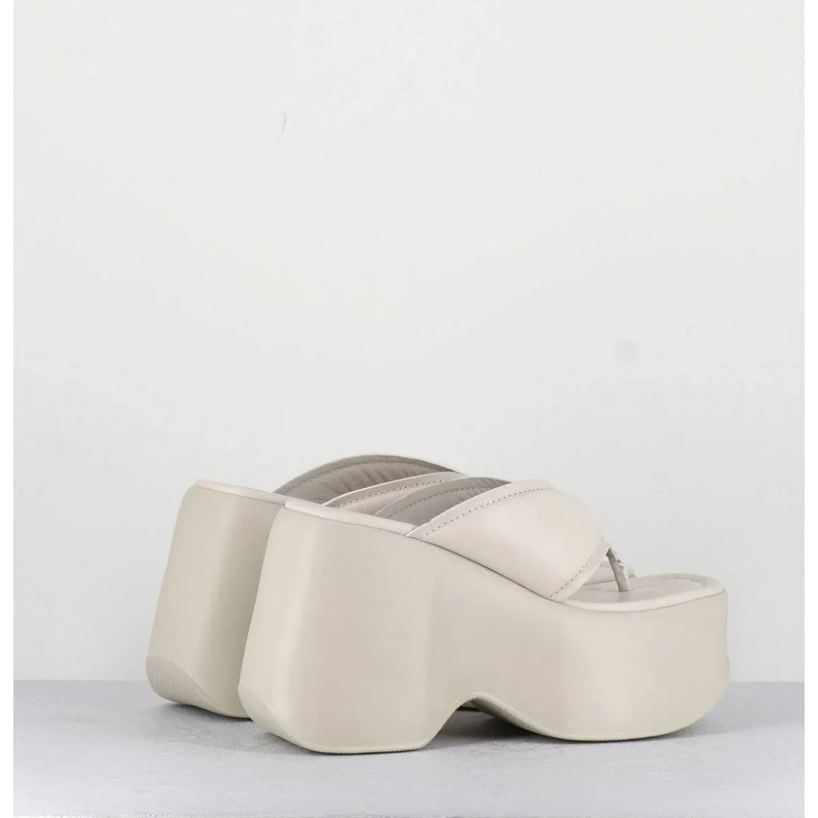 Tongs Compensees En Cuir Creme - 1C6750D Travel Osso