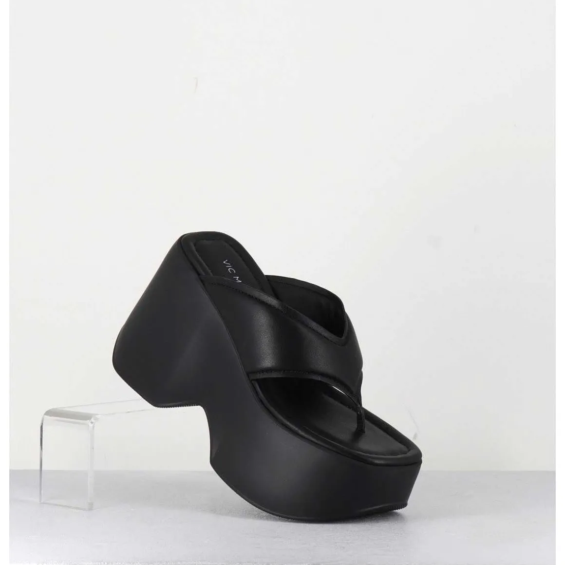 Tongs Compensees En Cuir Noir - 1C6750D Travel Black